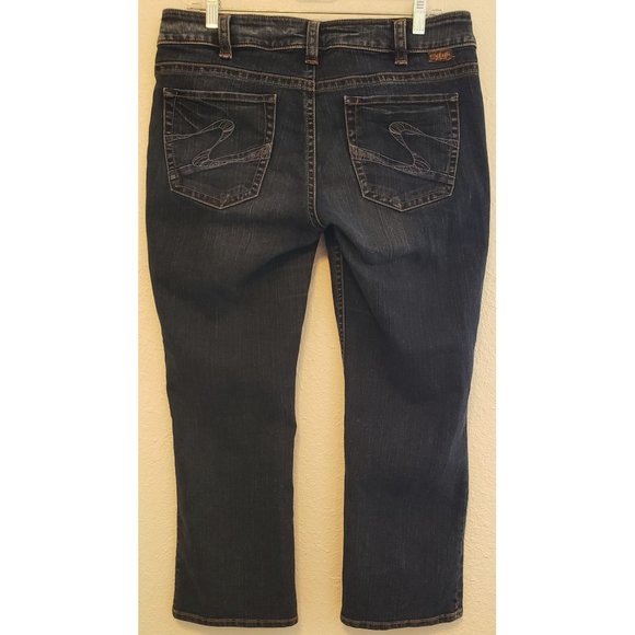 Silver Jean ~ Suki Capri ~ Size 33 - Picture 3 of 13